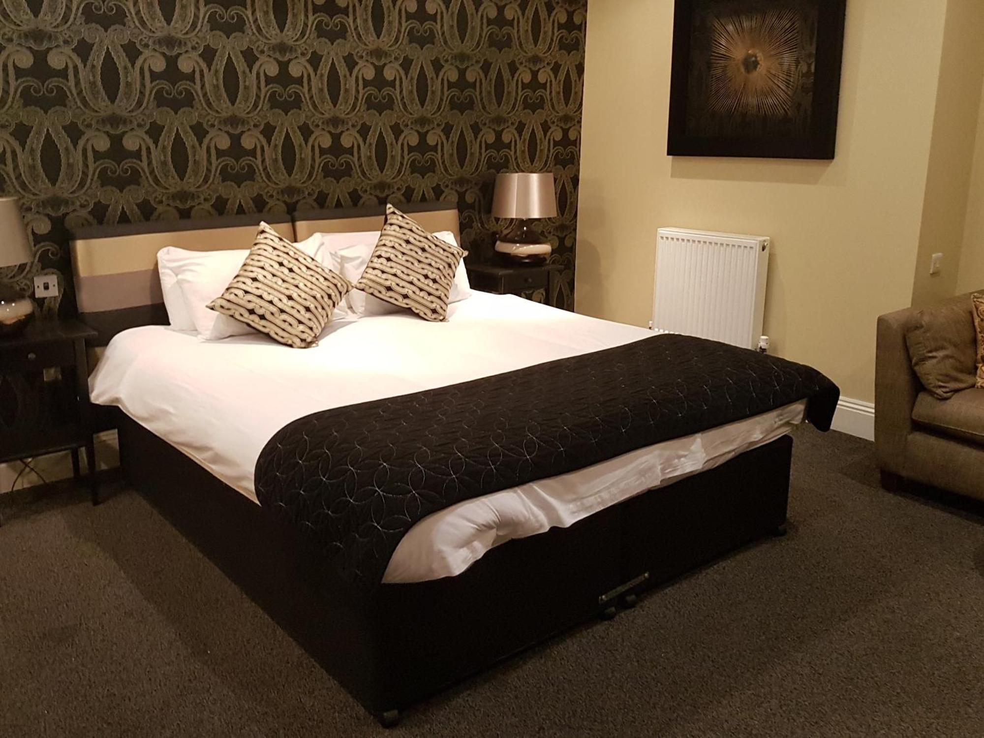 The Keep Boutique Hotel Yeovil Exterior photo