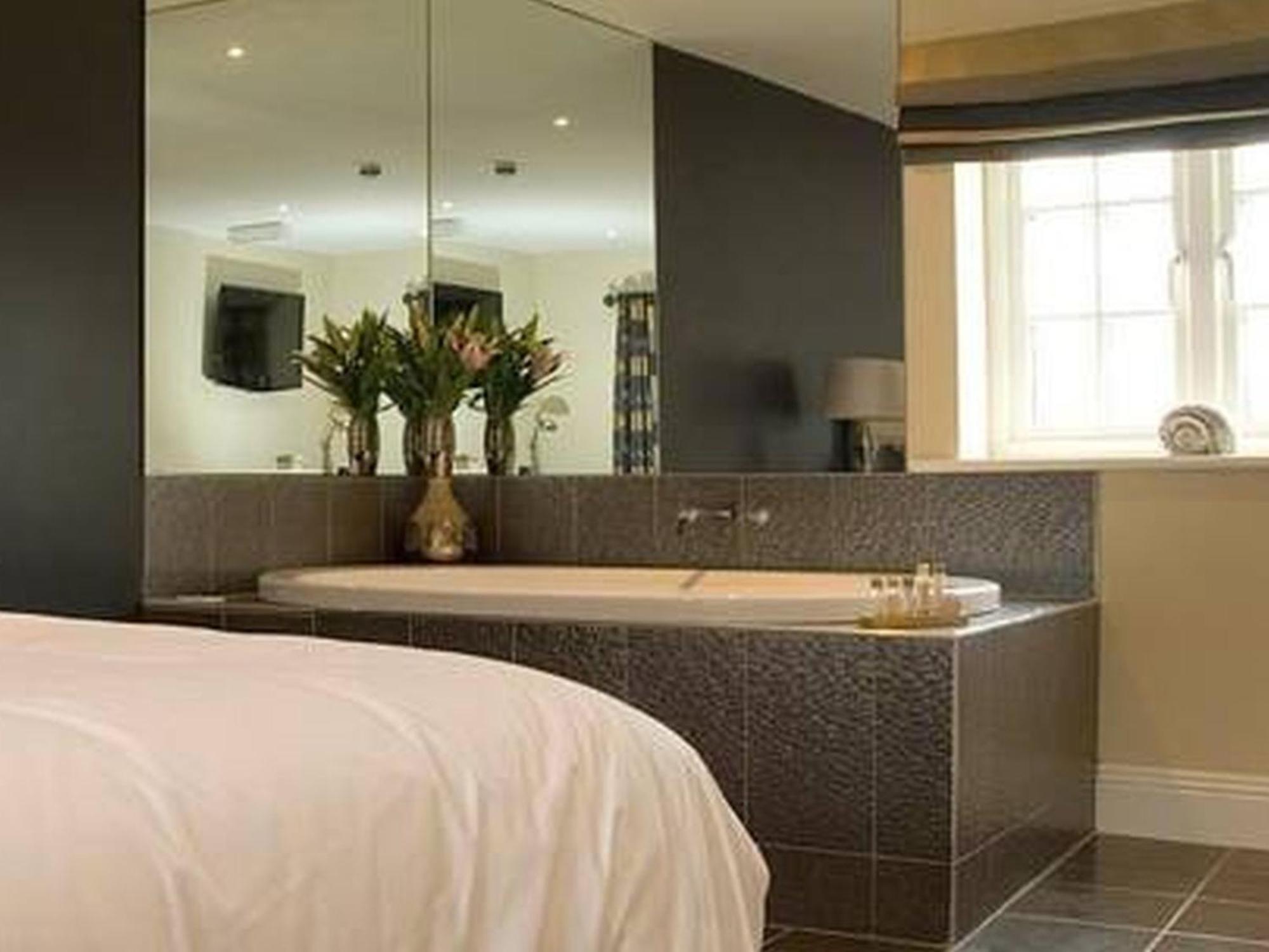 The Keep Boutique Hotel Yeovil Room photo